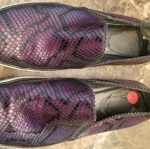 Stuart Weitzman Purple Snake-Print Slip-On Athletic Shoes